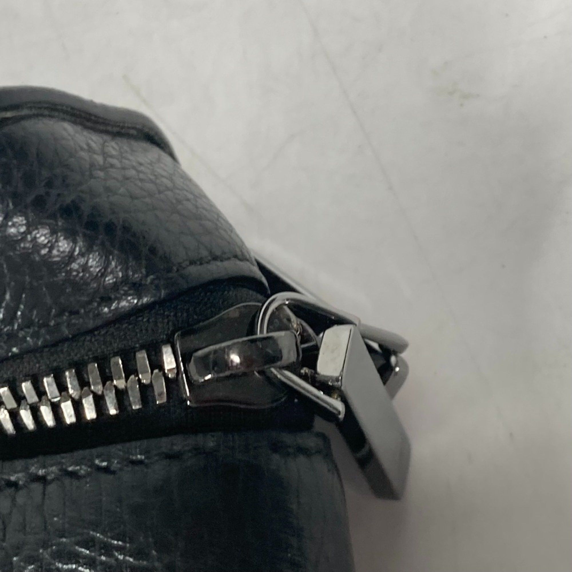 Christian Louboutin Christian Louboutin Kypipouch handbag Size ONE SIZE - 11 Thumbnail