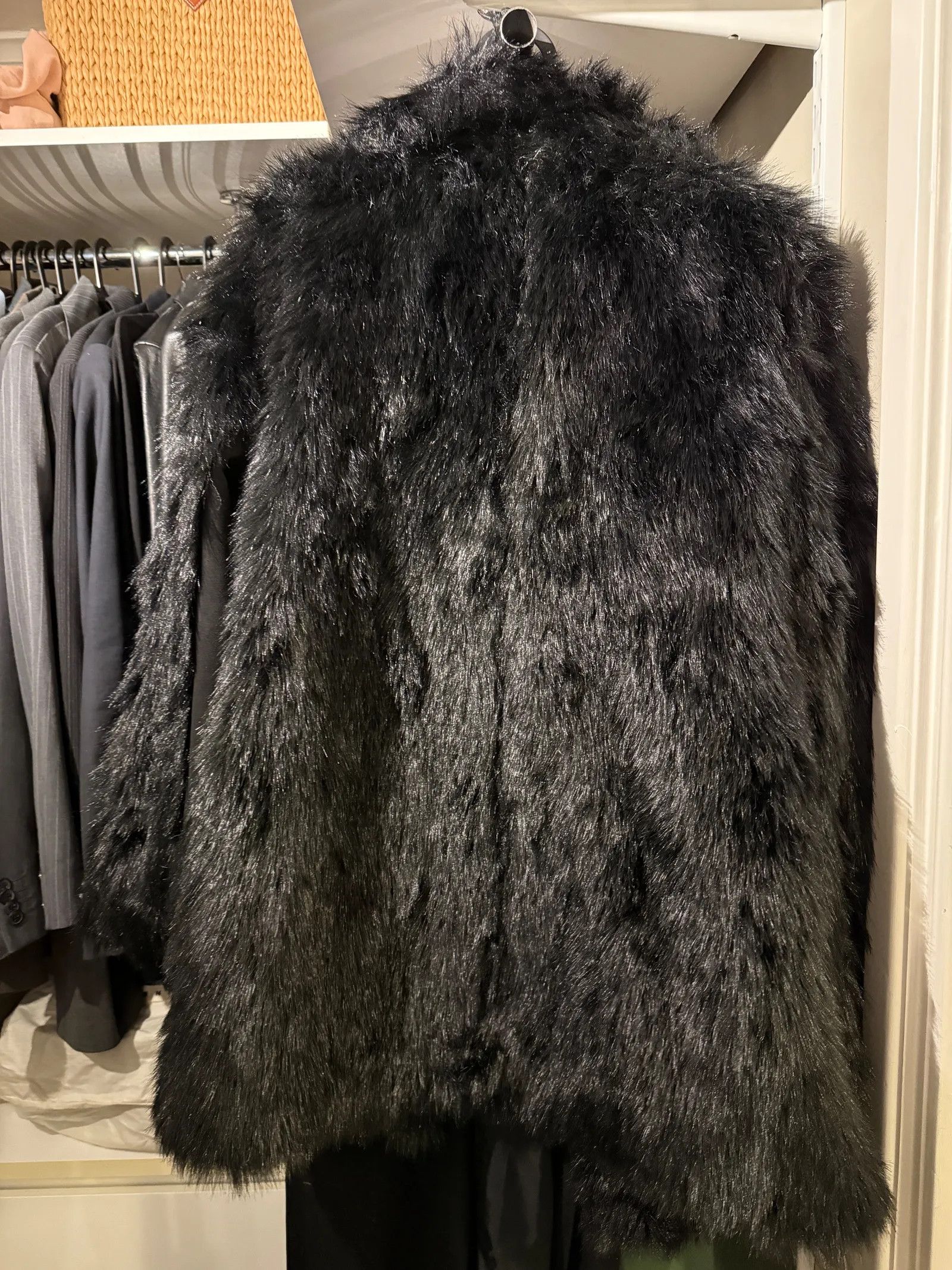 H&M H&M Divided Fur Faux Fur Size S / US 4 / IT 40 - 2 Thumbnail