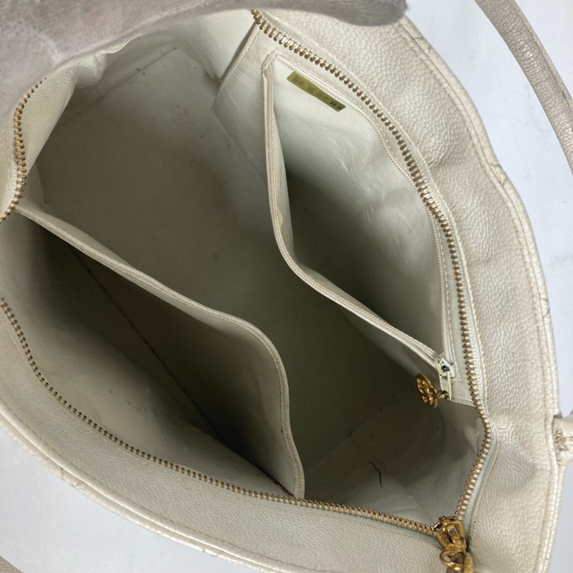 Chanel Chanel Medaillon tote Size ONE SIZE - 11 Thumbnail