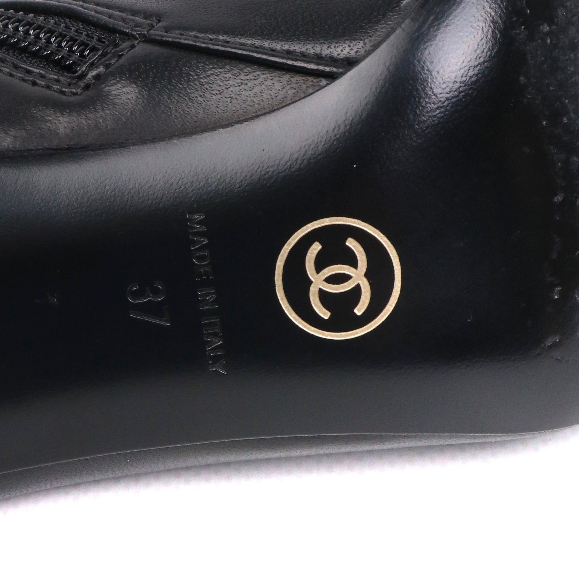 Chanel CHANEL - Chanel CC ankle boots in black leather (T37) Size US 6 / IT 36 - 6 Thumbnail