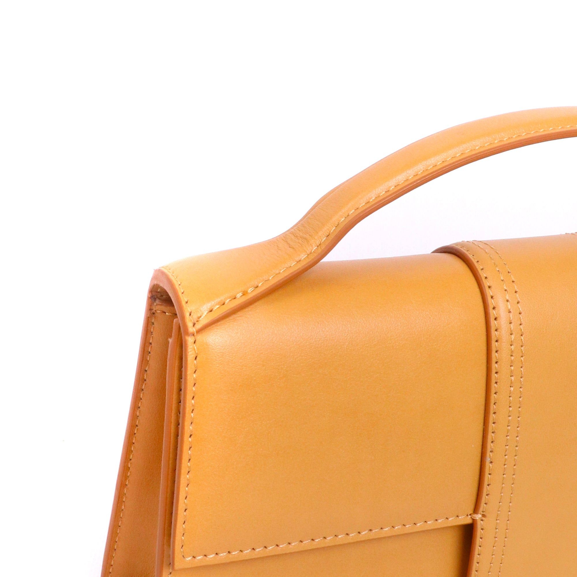 Jacquemus JACQUEMUS - Le Grand Bambino Jacquemus shoulder bag in brown leather Size ONE SIZE - 6 Thumbnail