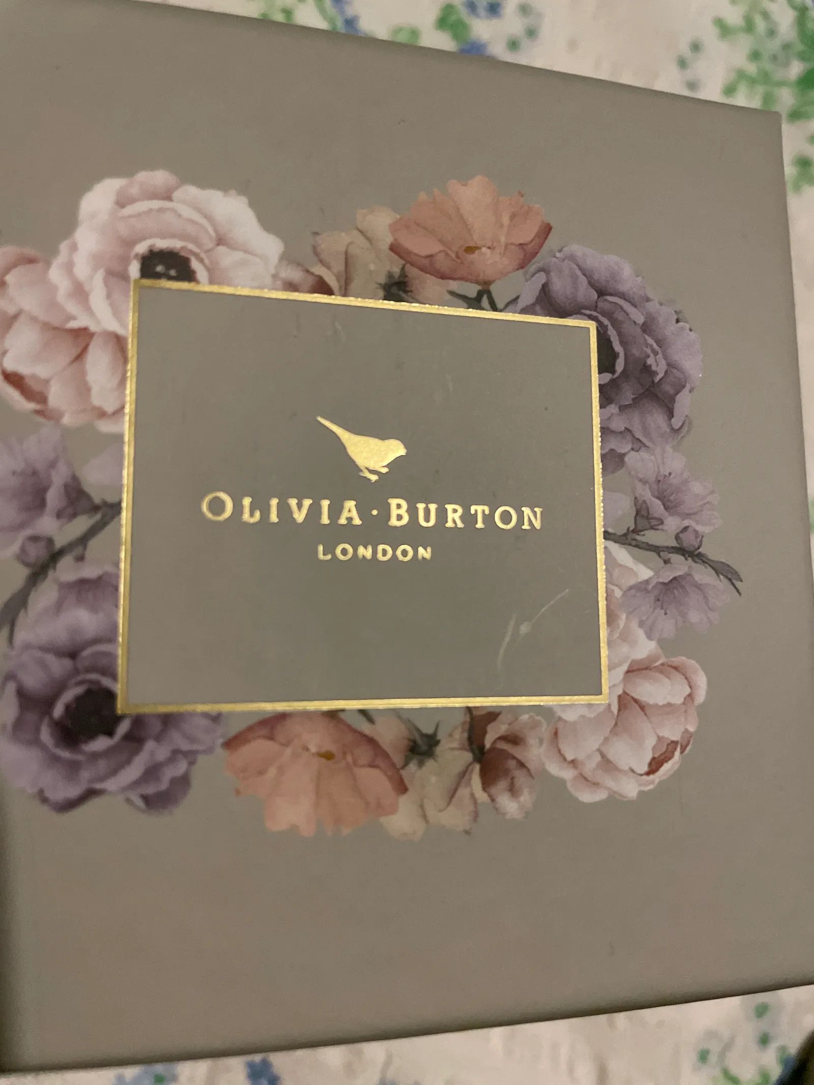 Burton Olivia Burton Rainbow Bee & Pale RG Boucle Mesh Watch Size ONE SIZE - 3 Thumbnail