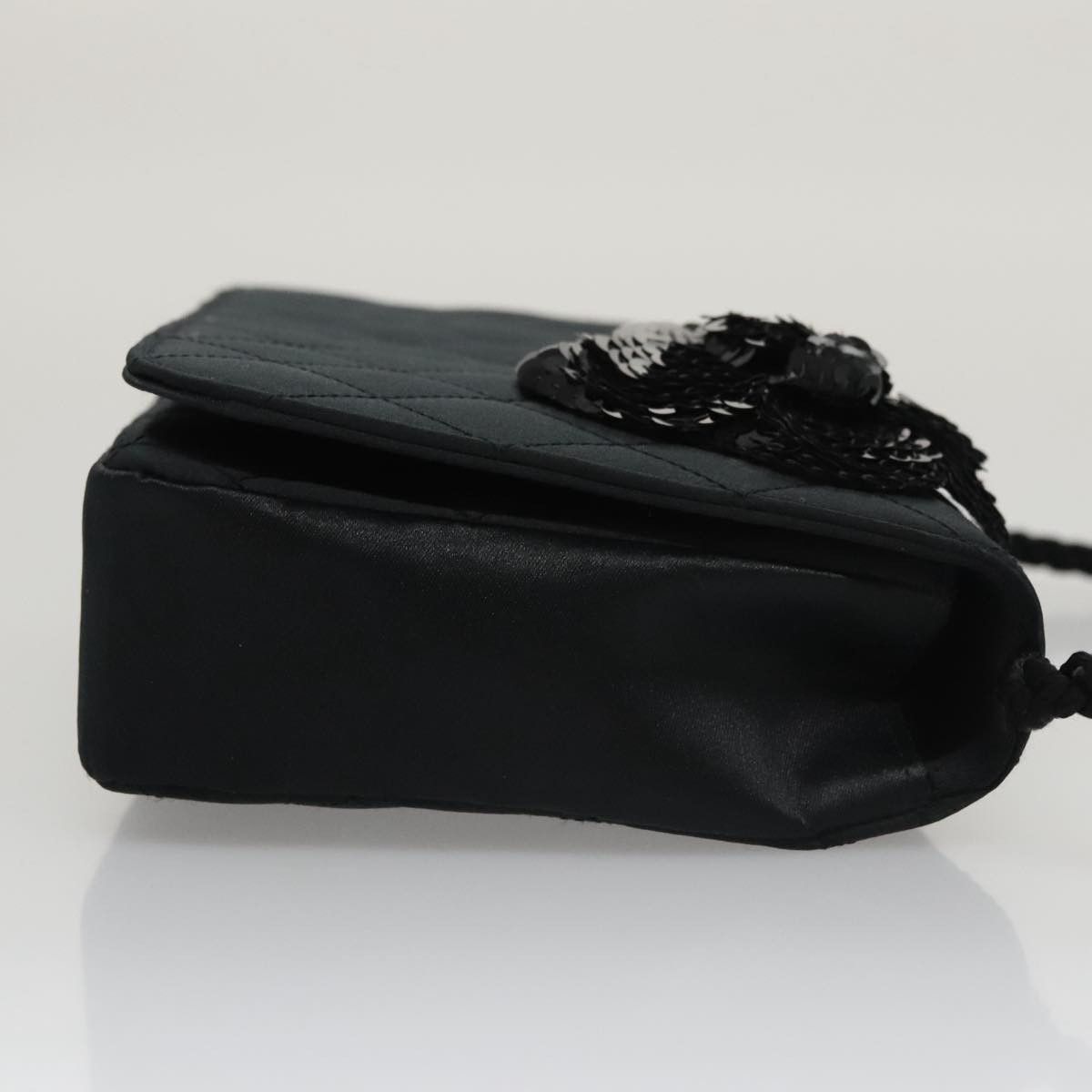 Chanel Camellia Black Silk Shoulder Bag (Pre-Owned) Size ONE SIZE - 3 Thumbnail
