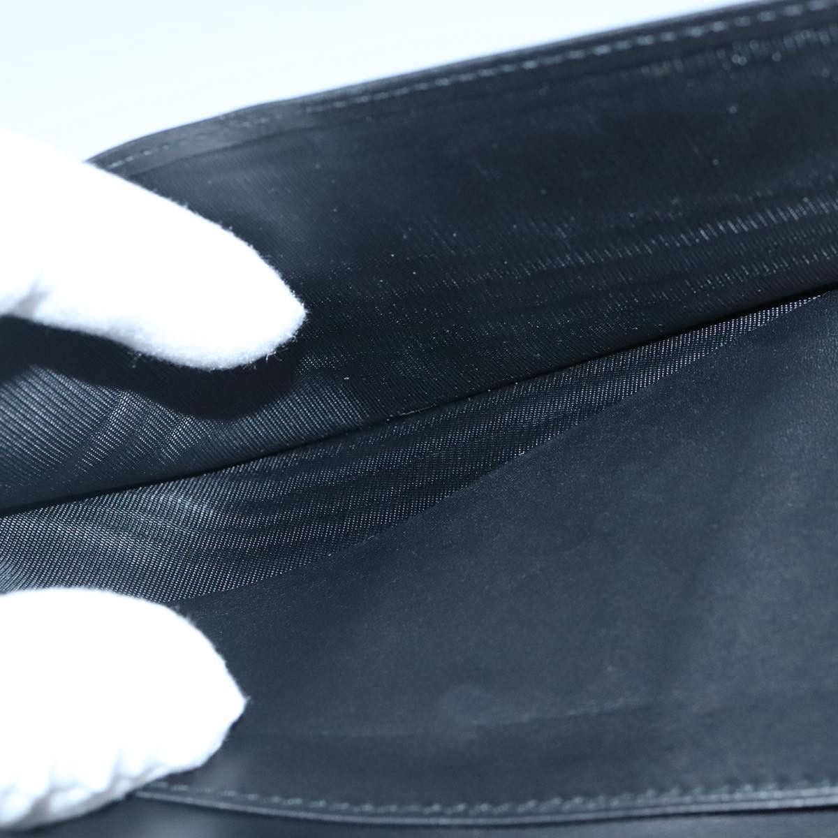 Salvatore Ferragamo Vara Black Leather Wallet (Pre-Owned) Size ONE SIZE - 9 Thumbnail
