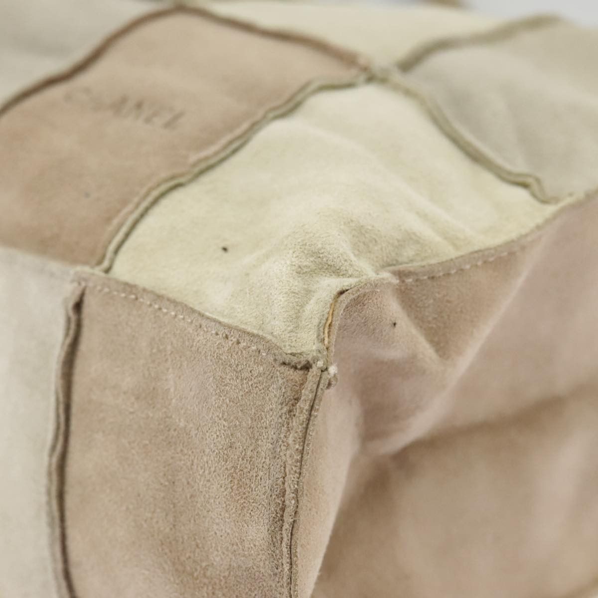 Chanel Beige Suede Tote Bag (Pre-Owned) Size ONE SIZE - 8 Thumbnail