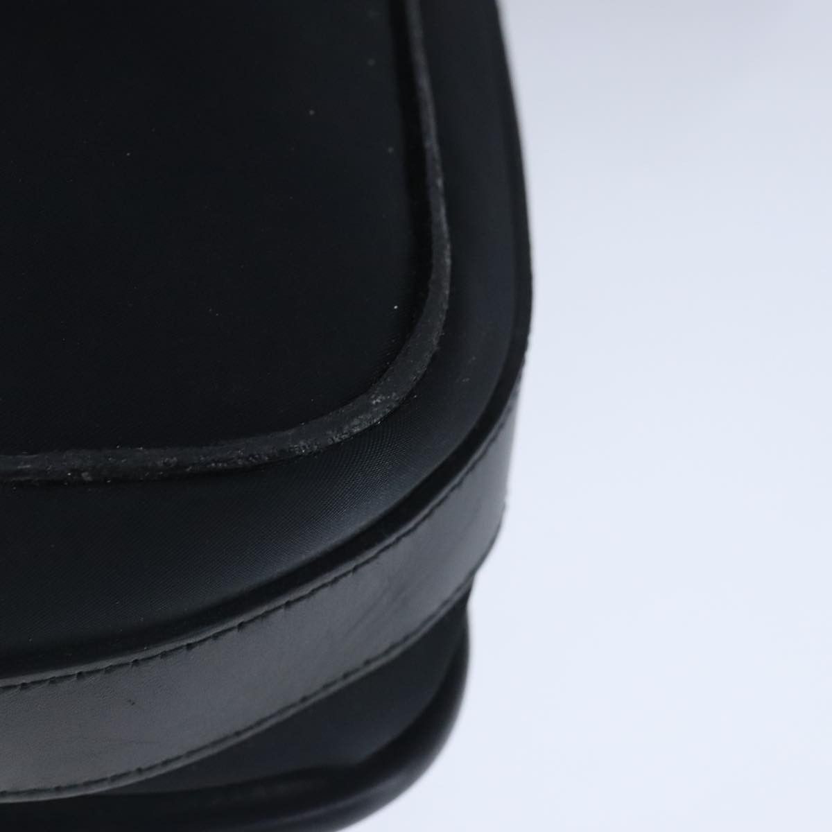 Black Synthetic Shoulder Bag (Pre-Owned)