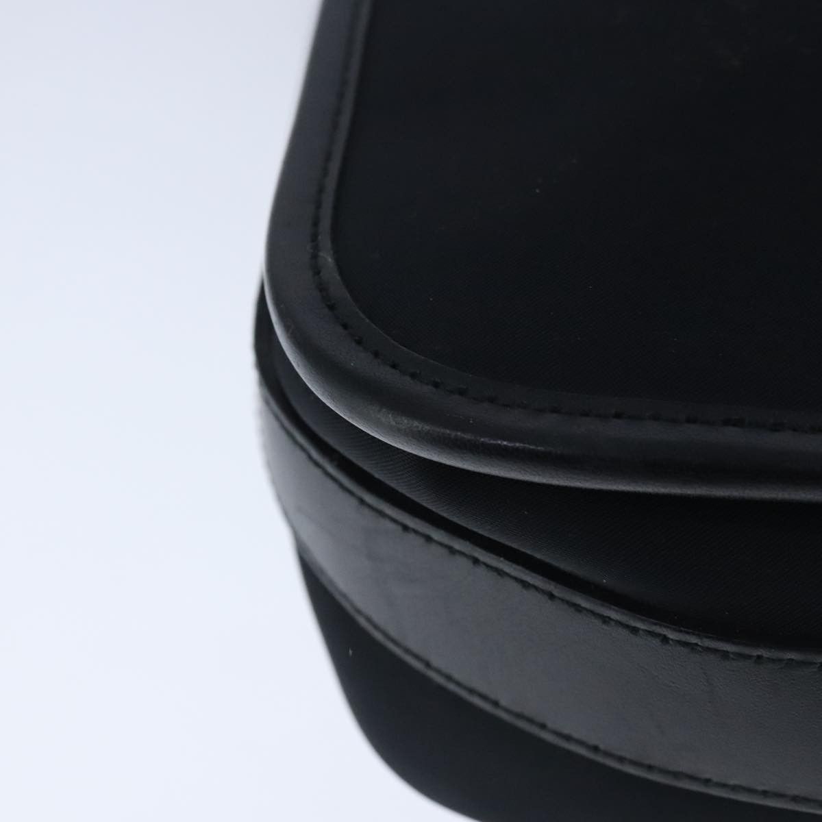 Black Synthetic Shoulder Bag (Pre-Owned)