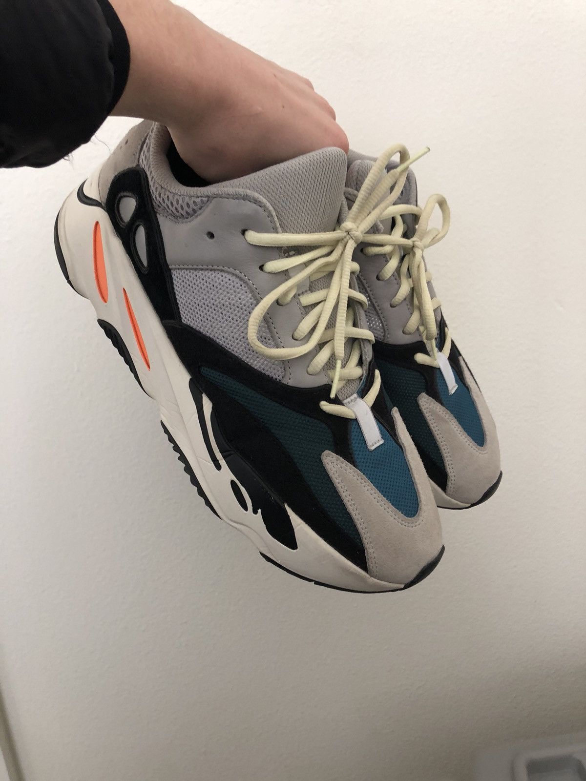 adidas waverunner