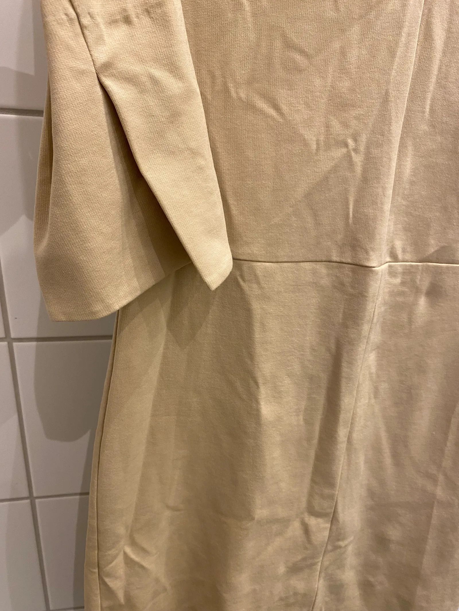 Cos Cos Dress Size XS / US 0-2 / IT 36-38 - 2 Thumbnail