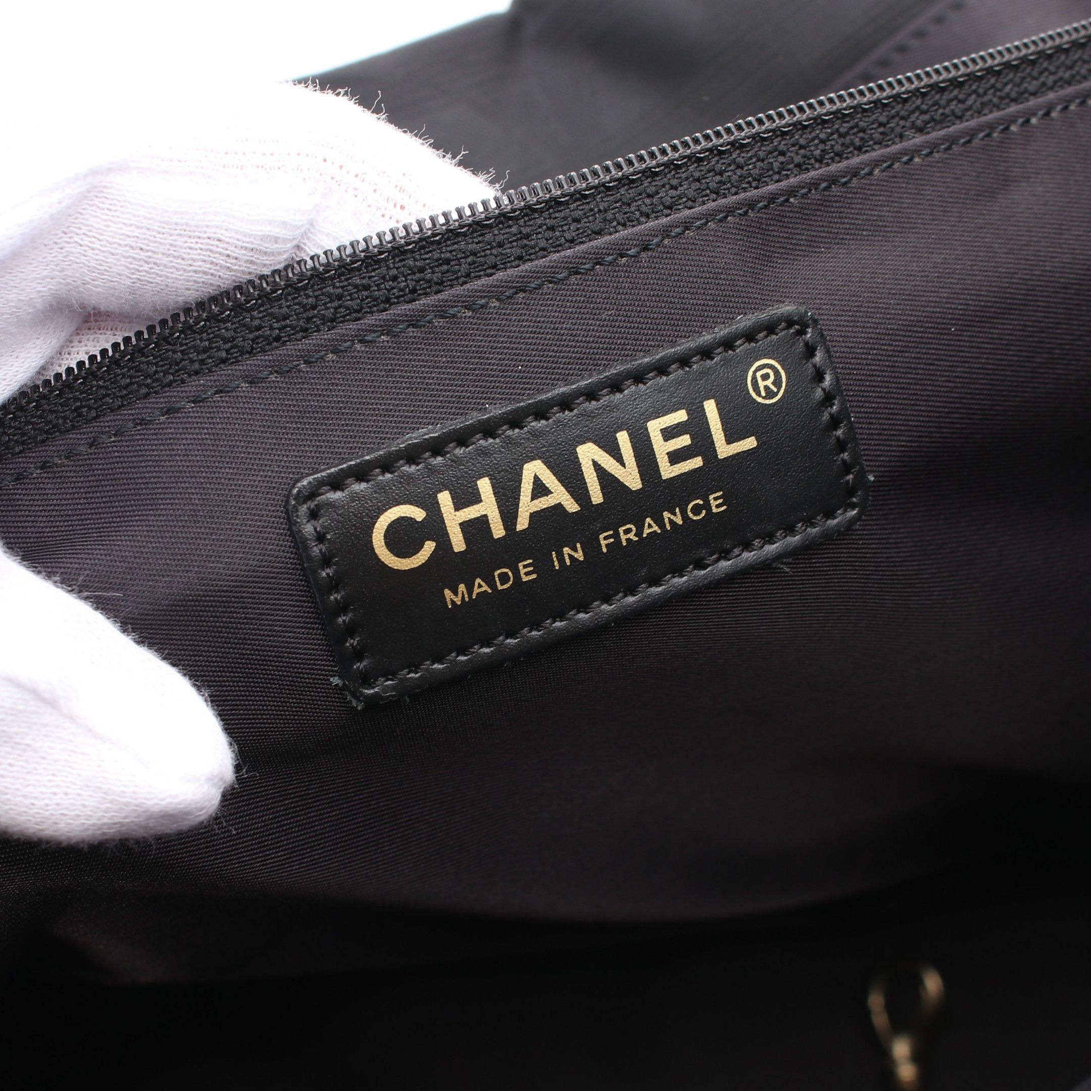 Chanel Chanel New Travel Line Mm Handbag Tote Bag Nylon Canvas Leather Black Size ONE SIZE - 4 Thumbnail