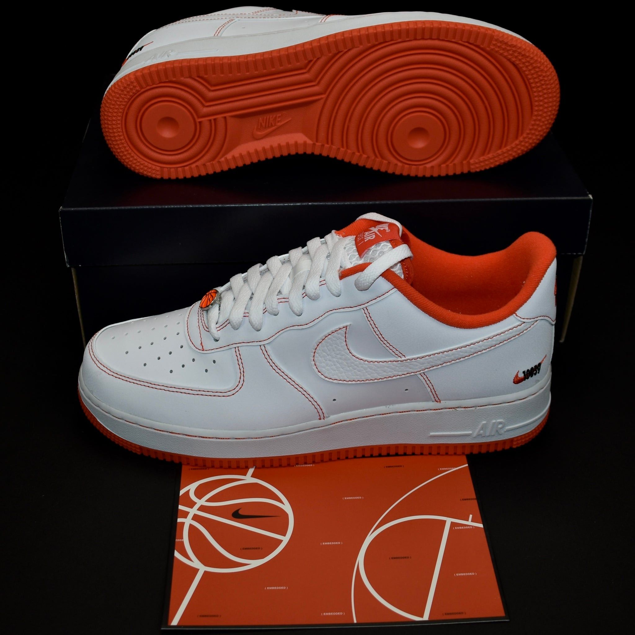 Nike Nike Air Force 1 LV8 EMB Rucker Park White Orange Kobe Size US 10 / EU 43 - 2 Thumbnail