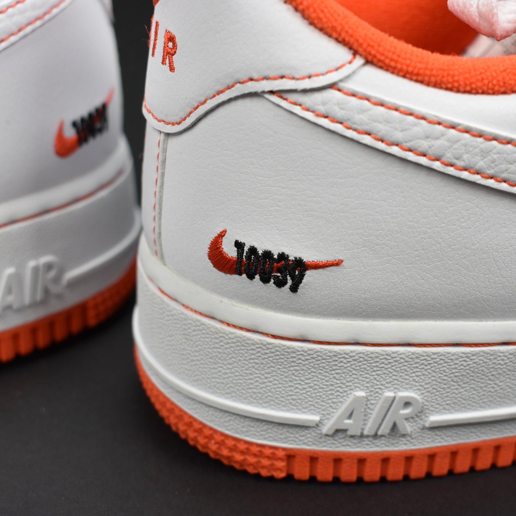 Nike Nike Air Force 1 LV8 EMB Rucker Park White Orange Kobe Size US 10 / EU 43 - 9 Thumbnail