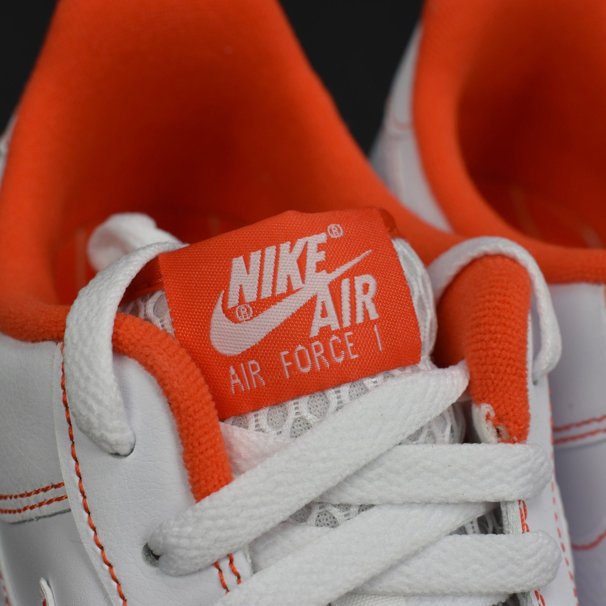 Nike Nike Air Force 1 LV8 EMB Rucker Park White Orange Kobe Size US 10 / EU 43 - 11 Thumbnail