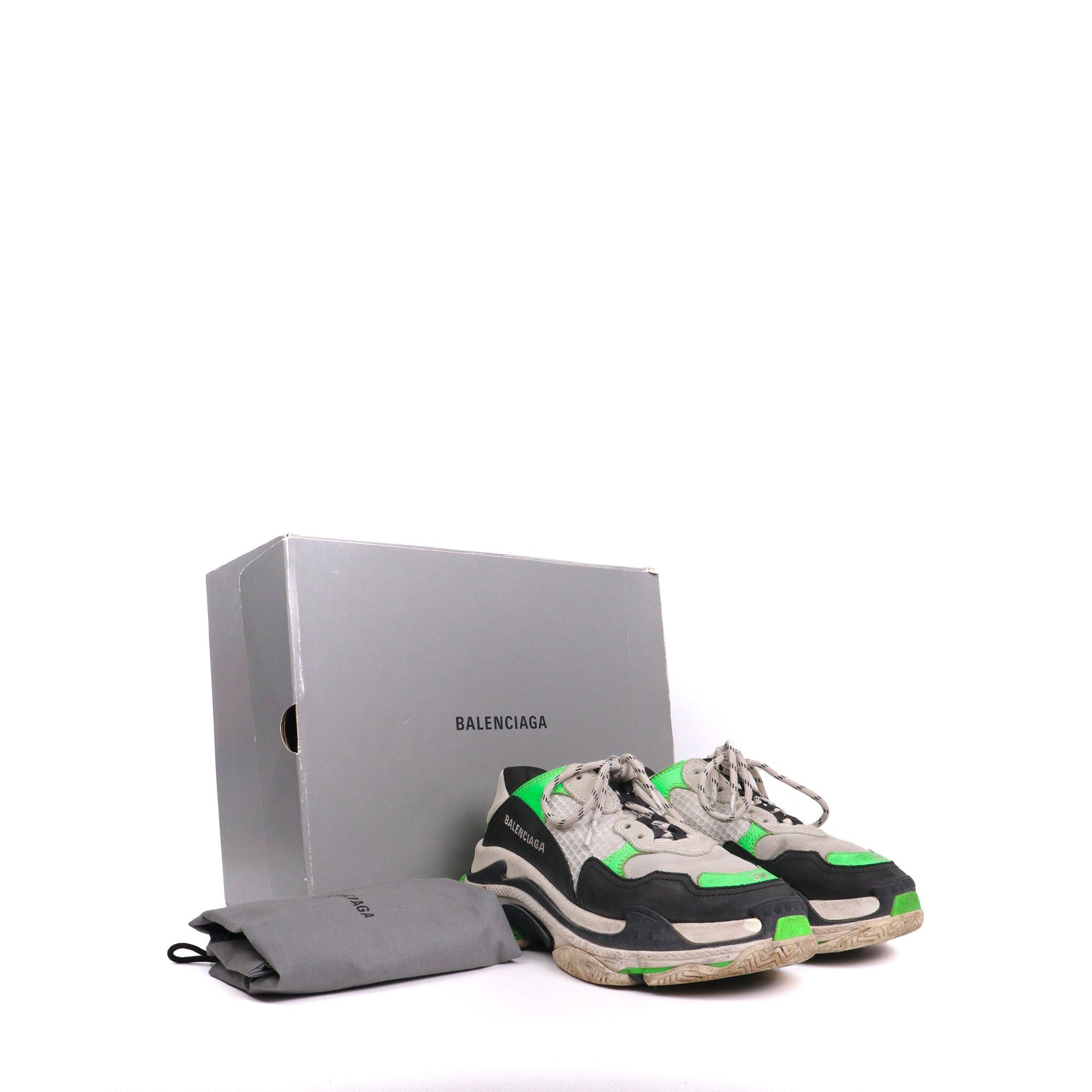 Balenciaga BALENCIAGA - Balenciaga Triple S sneakers in green and black fabric (T39) Size US 8 / IT 38 - 8 Thumbnail