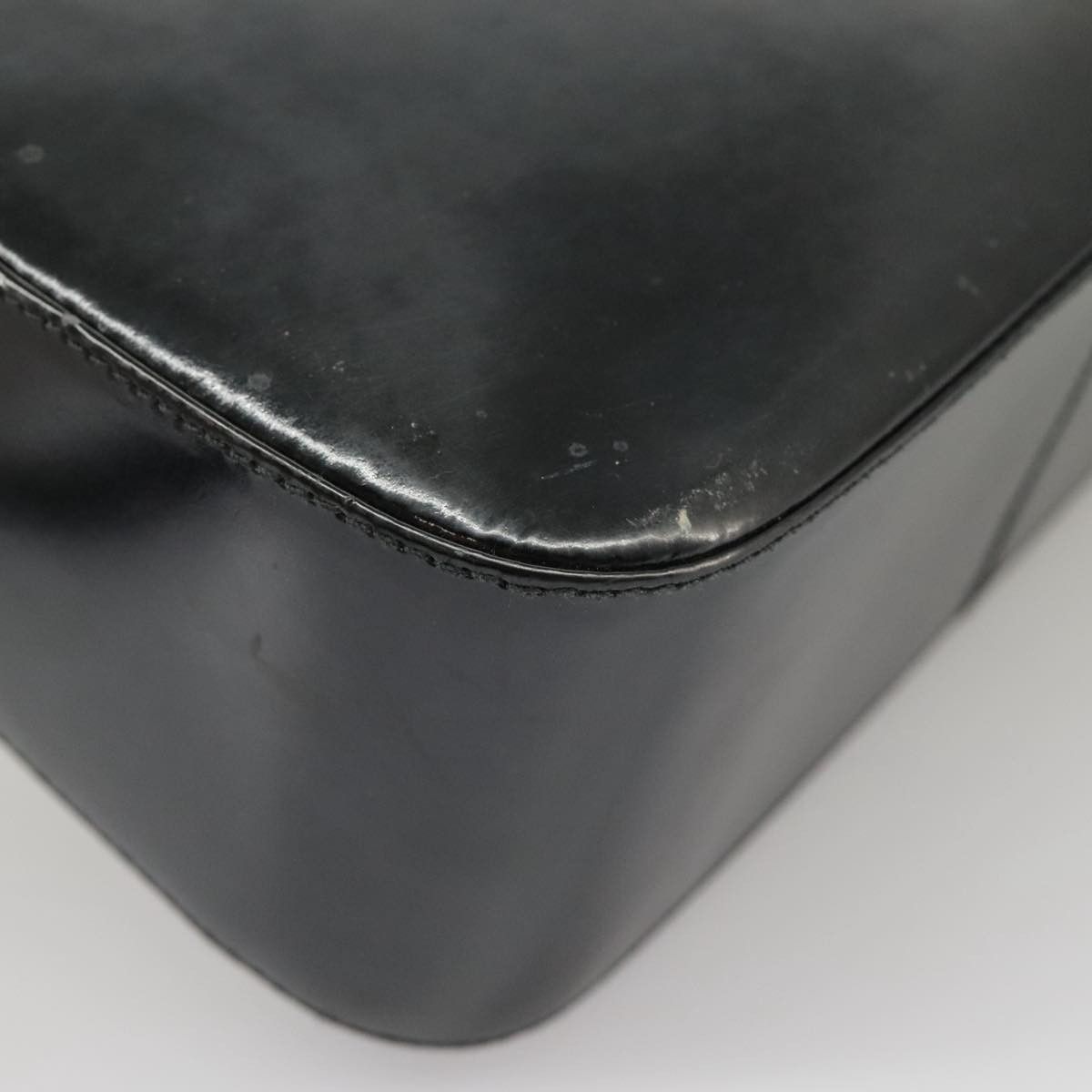 Salvatore Ferragamo Gancini Black Leather Handbag (Pre-Owned) Size ONE SIZE - 9 Thumbnail
