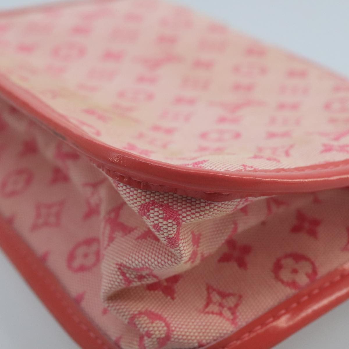 Louis Vuitton Mary Kate Pink Canvas Clutch Bag (Pre-Owned) Size ONE SIZE - 8 Thumbnail