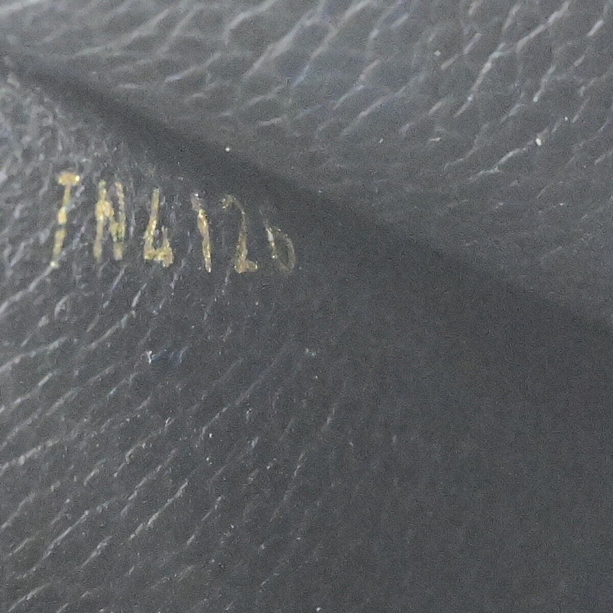 Louis Vuitton Pochette Clés Black Leather Wallet (Pre-Owned) Size ONE SIZE - 14 Thumbnail