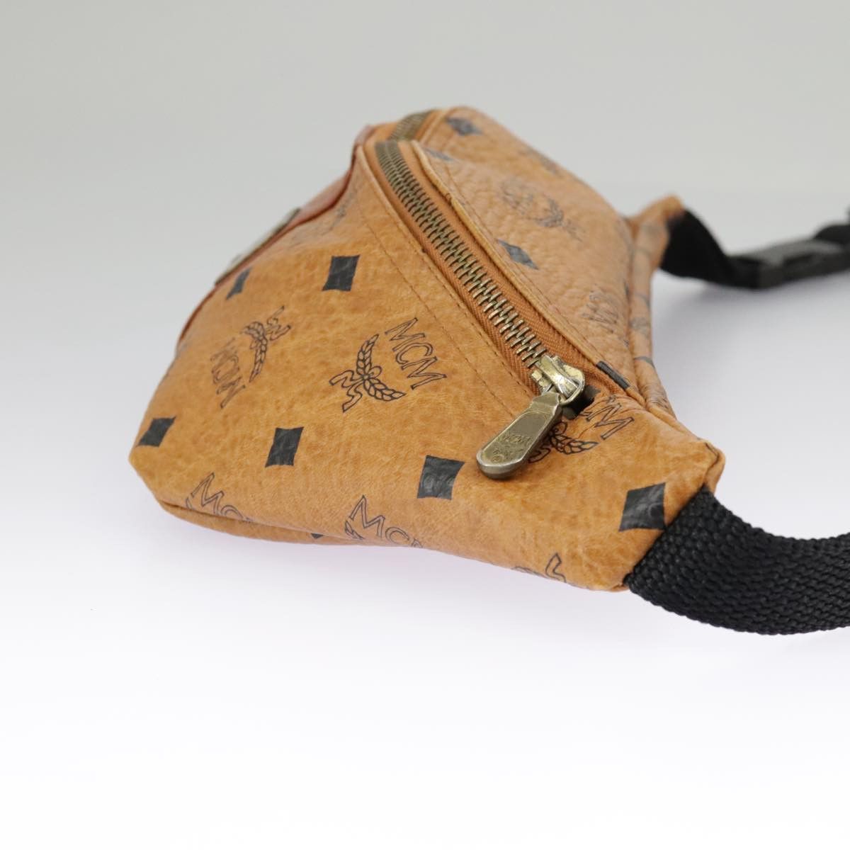 MCM Visetos Brown Canvas Shoulder Bag (Pre-Owned) Size ONE SIZE - 4 Thumbnail
