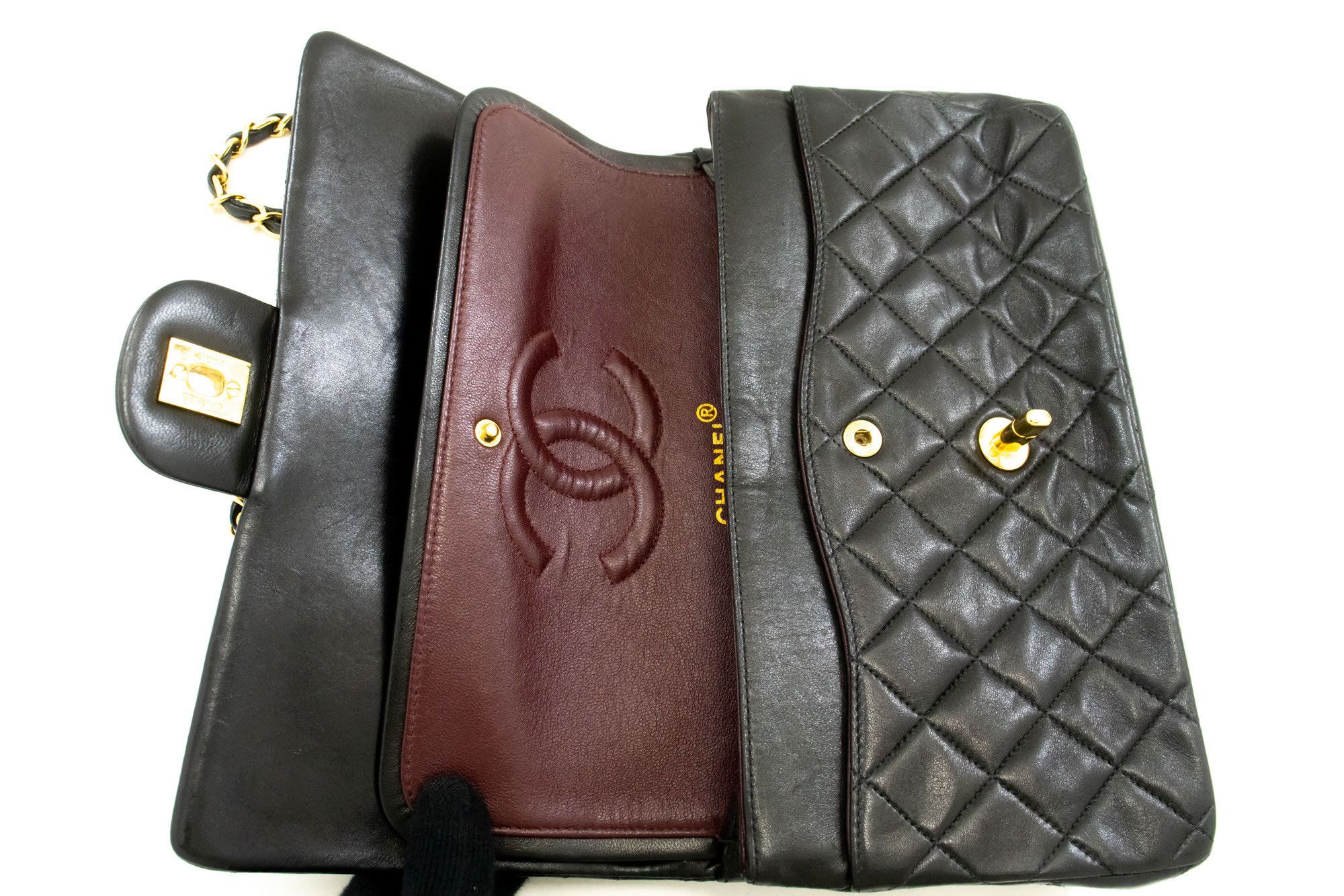 Chanel Black Leather Shoulder Bag (Pre-Owned) Size ONE SIZE - 12 Thumbnail