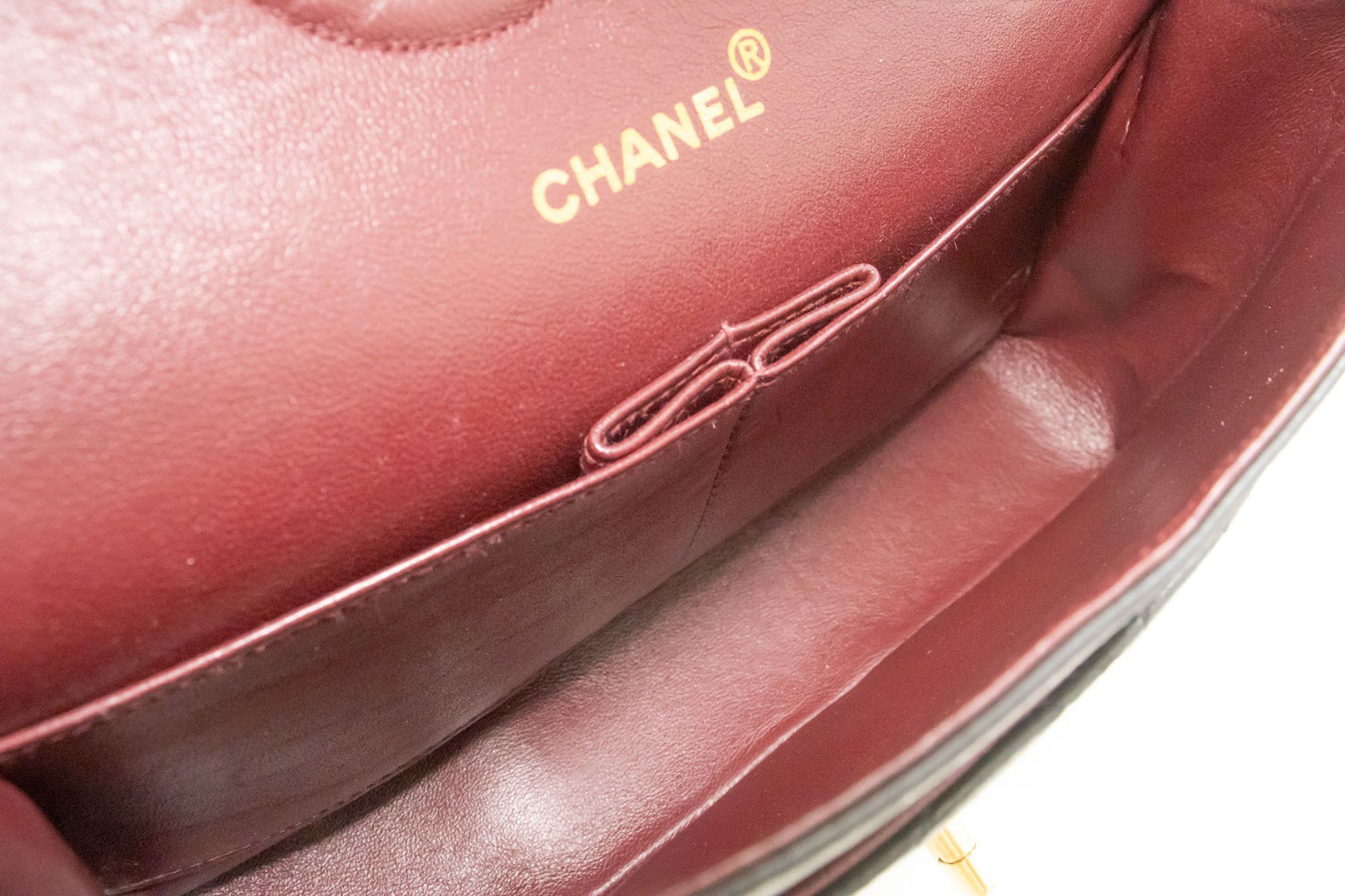 Chanel Black Leather Shoulder Bag (Pre-Owned) Size ONE SIZE - 8 Thumbnail