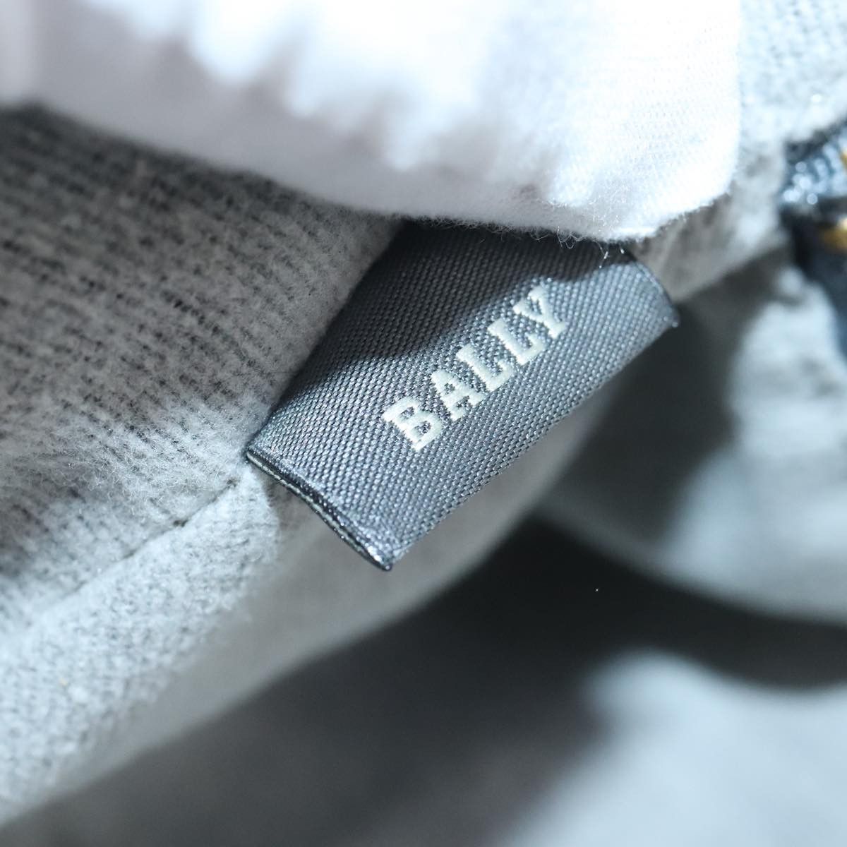 Bally Brown Canvas Handbag (Pre-Owned) Size ONE SIZE - 13 Thumbnail