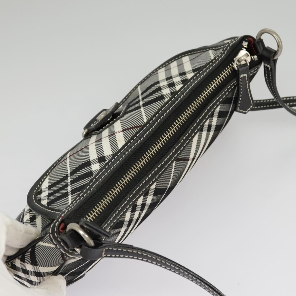 Burberry Nova Check Black Canvas Shoulder Bag (Pre-Owned) Size ONE SIZE - 12 Thumbnail