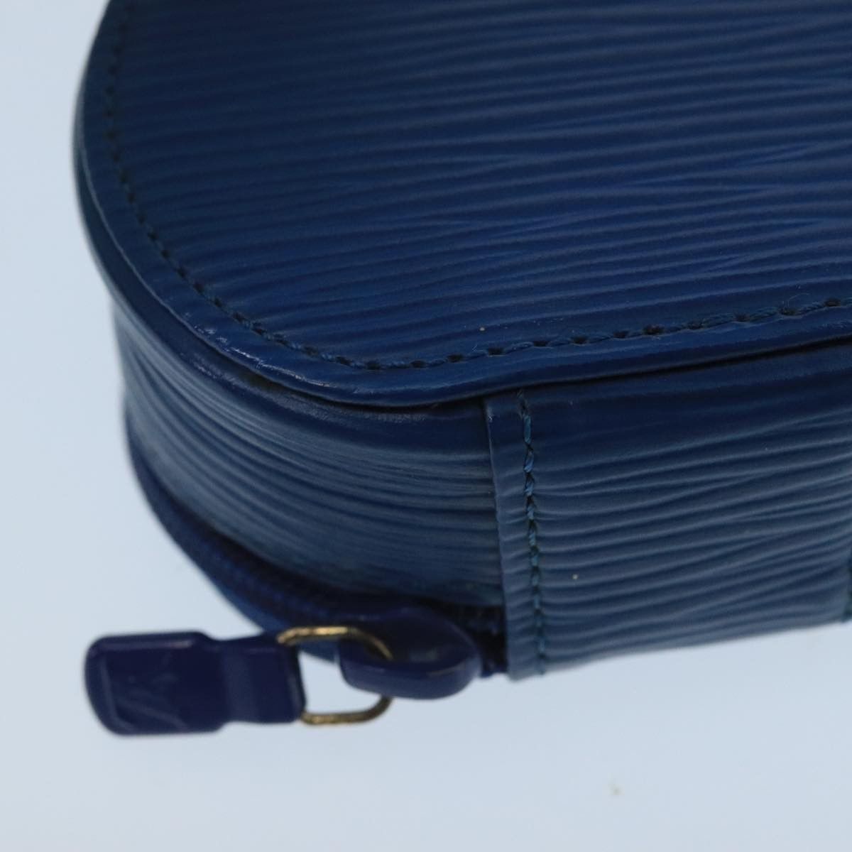 Ecrin Blue Leather Wallet (Pre-Owned)