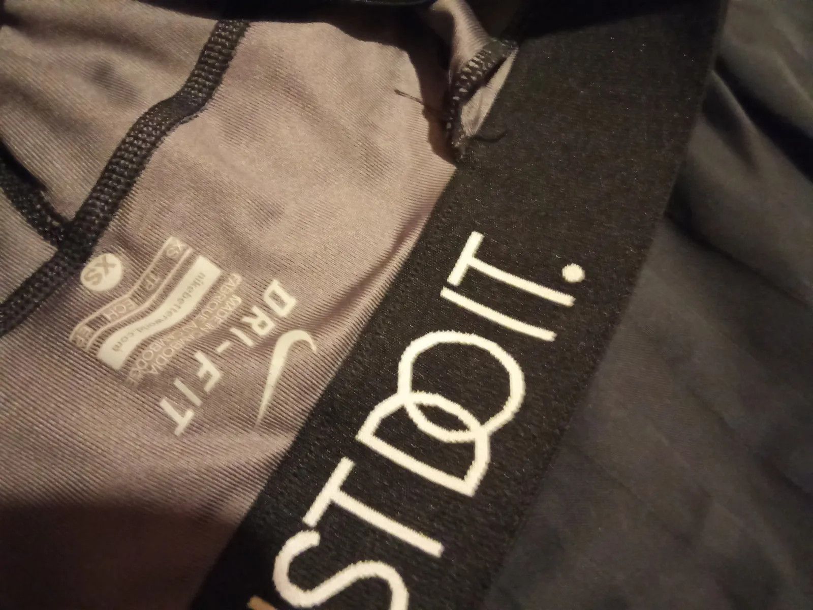 Nike Nike Sweatpants Size 25" / US 0 / IT 36 - 2 Thumbnail