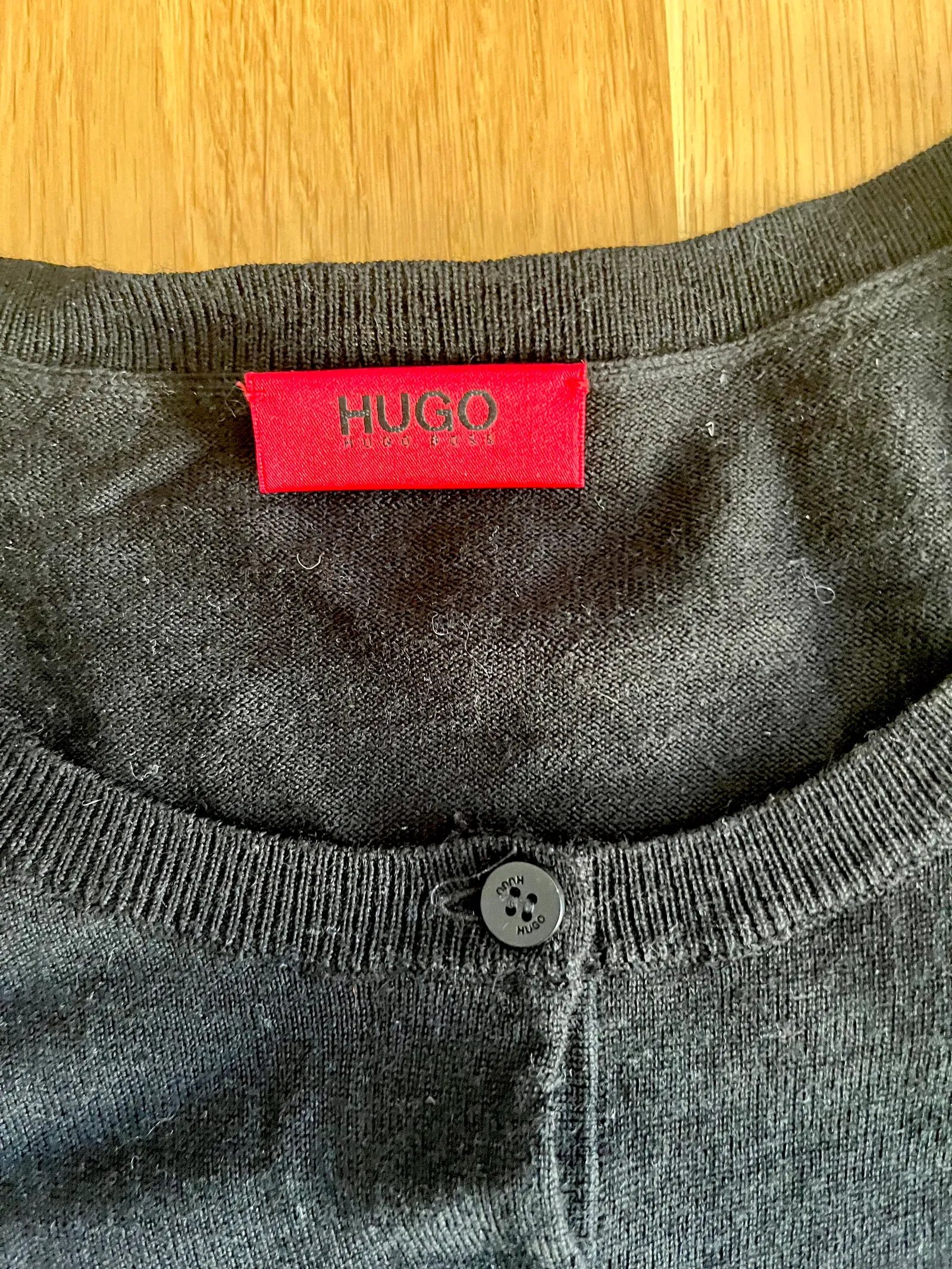 Hugo Boss Hugo Boss Cardigan Size S / US 4 / IT 40 - 2 Thumbnail