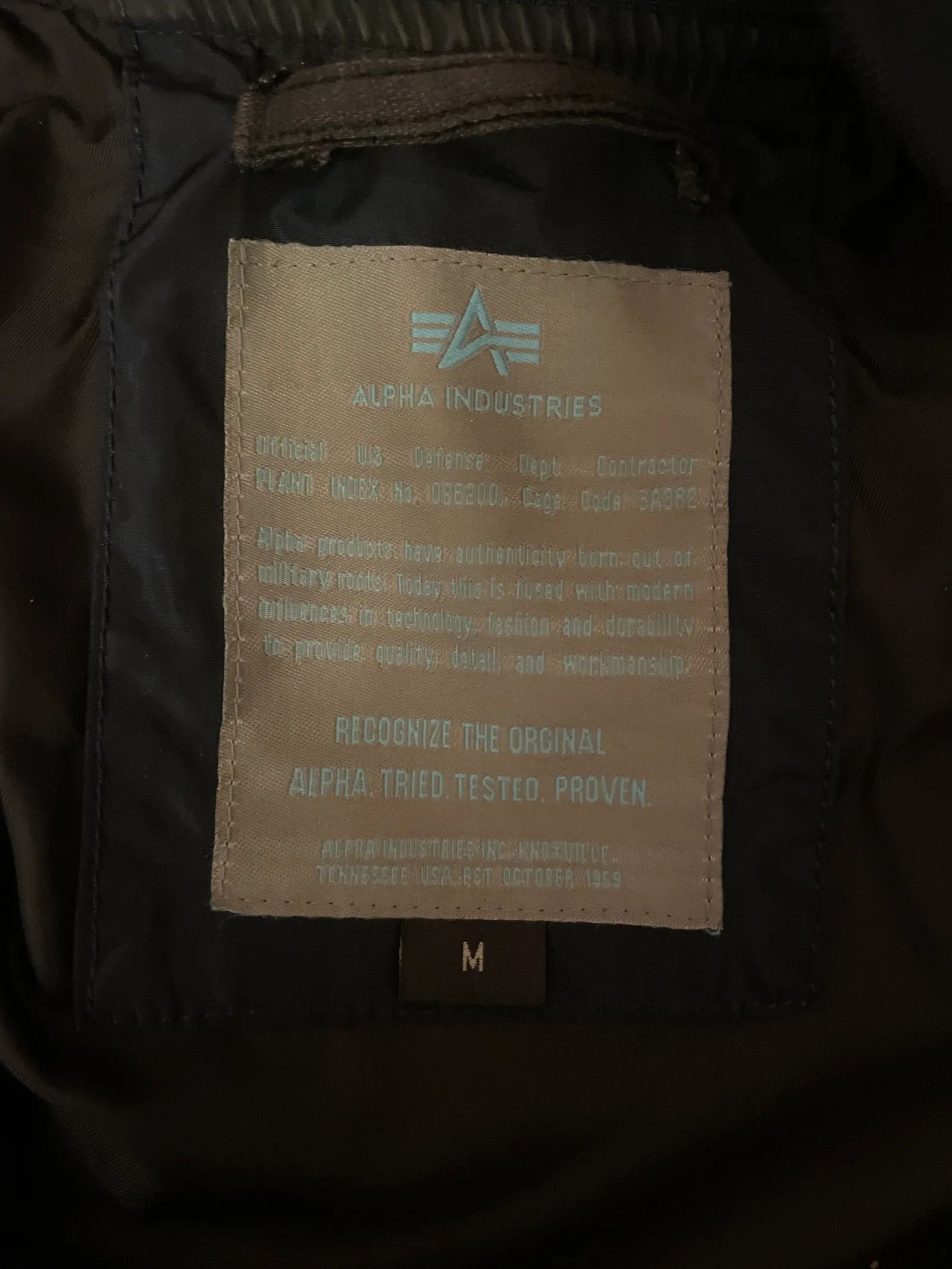 Alpha Industries Alpha Industries Bomberjacka Jacket Size M / US 6-8 / IT 42-44 - 2 Thumbnail