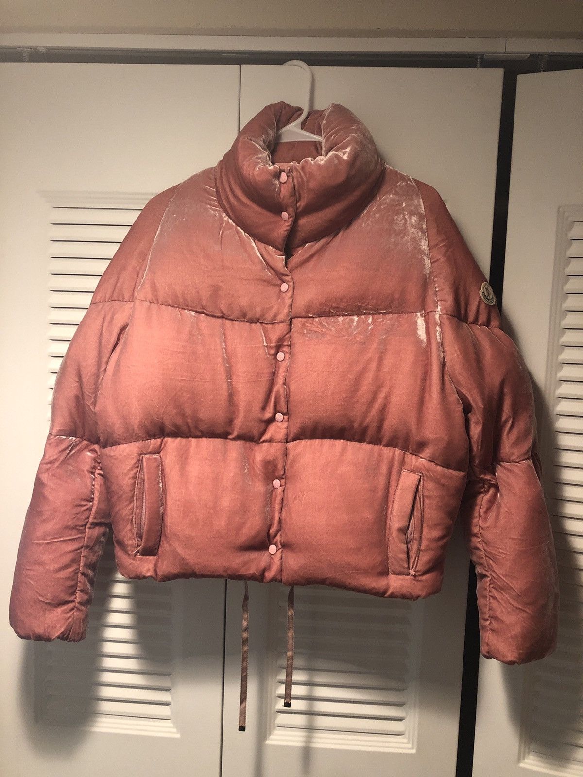 Moncler cercis cropped velvet puffer coat on sale