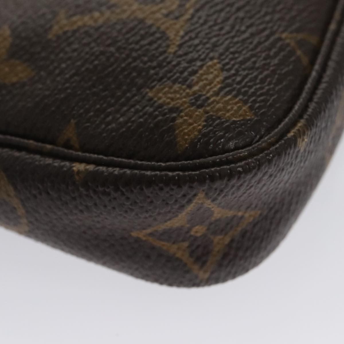 Louis Vuitton Louis Vuitton Mini Pochette Accessoires clutch Size ONE SIZE - 6 Thumbnail