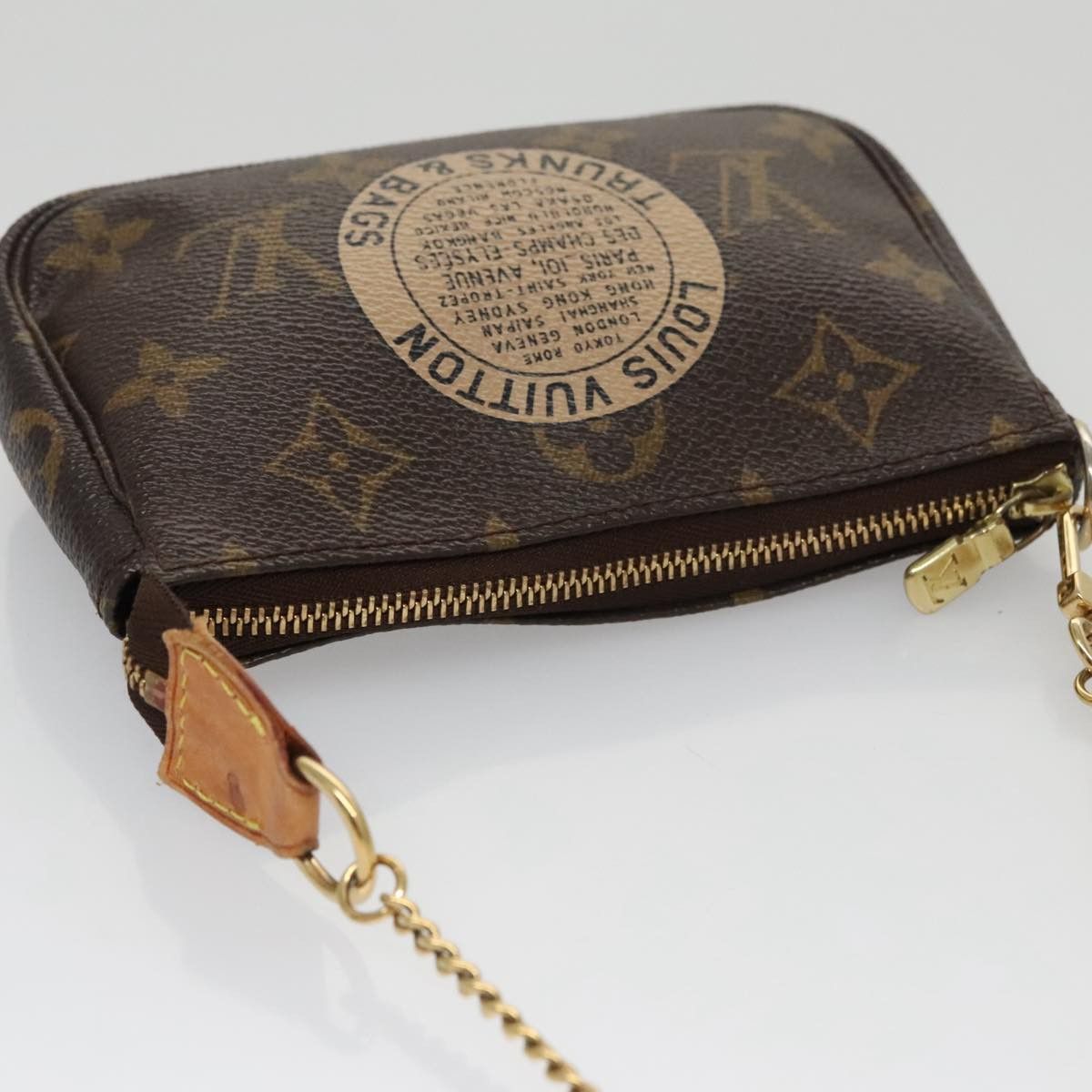 Louis Vuitton Louis Vuitton Mini Pochette Accessoires clutch Size ONE SIZE - 11 Thumbnail
