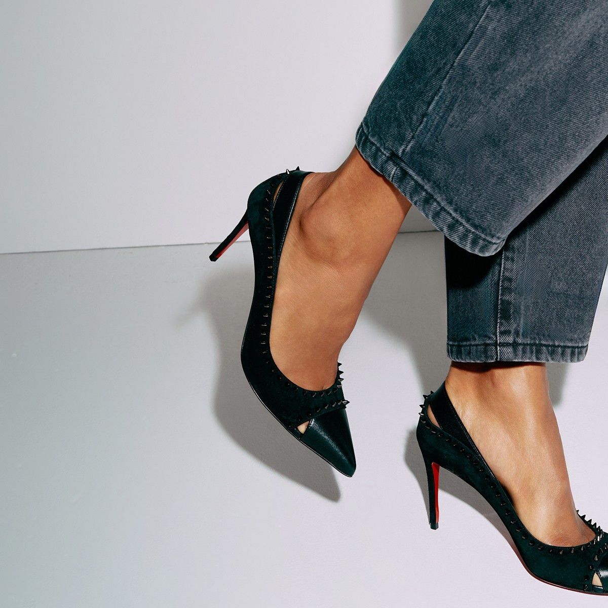 Christian Louboutin Duvette Spikes 85mm Black Size US 7 / IT 37 - 2 Thumbnail