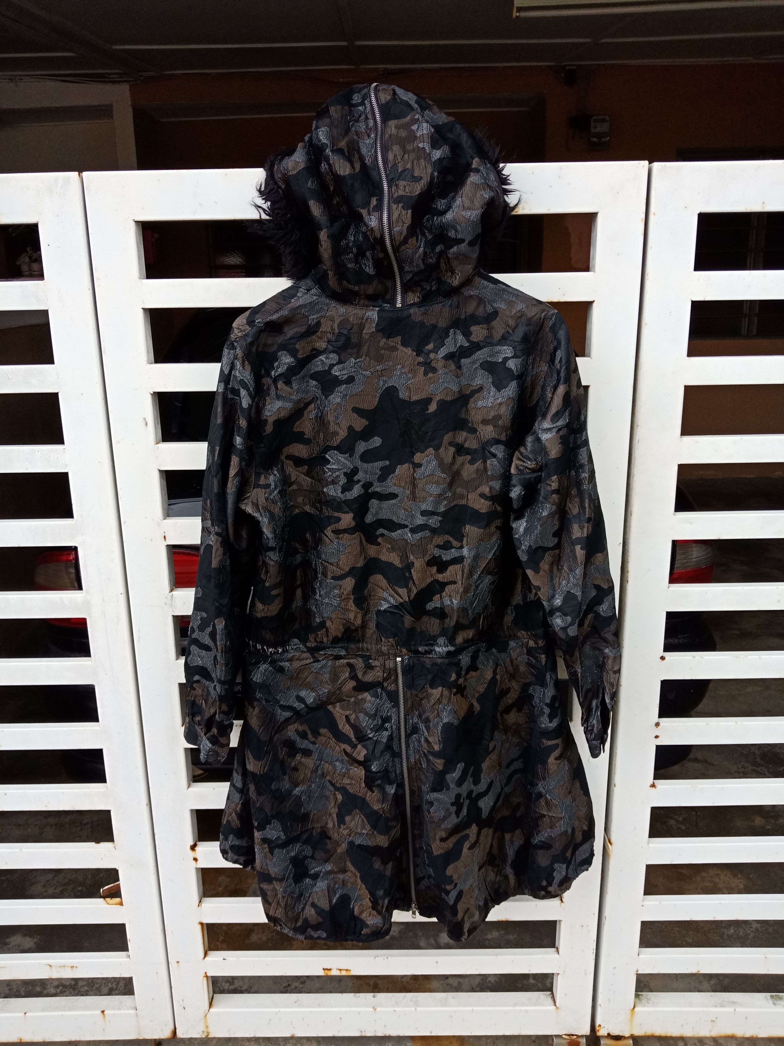 Anna Sui Anna Sui Army Pattern Fur Faux Light Jacket Made in USA Size US M / EU 48-50 / 2 - 3 Thumbnail