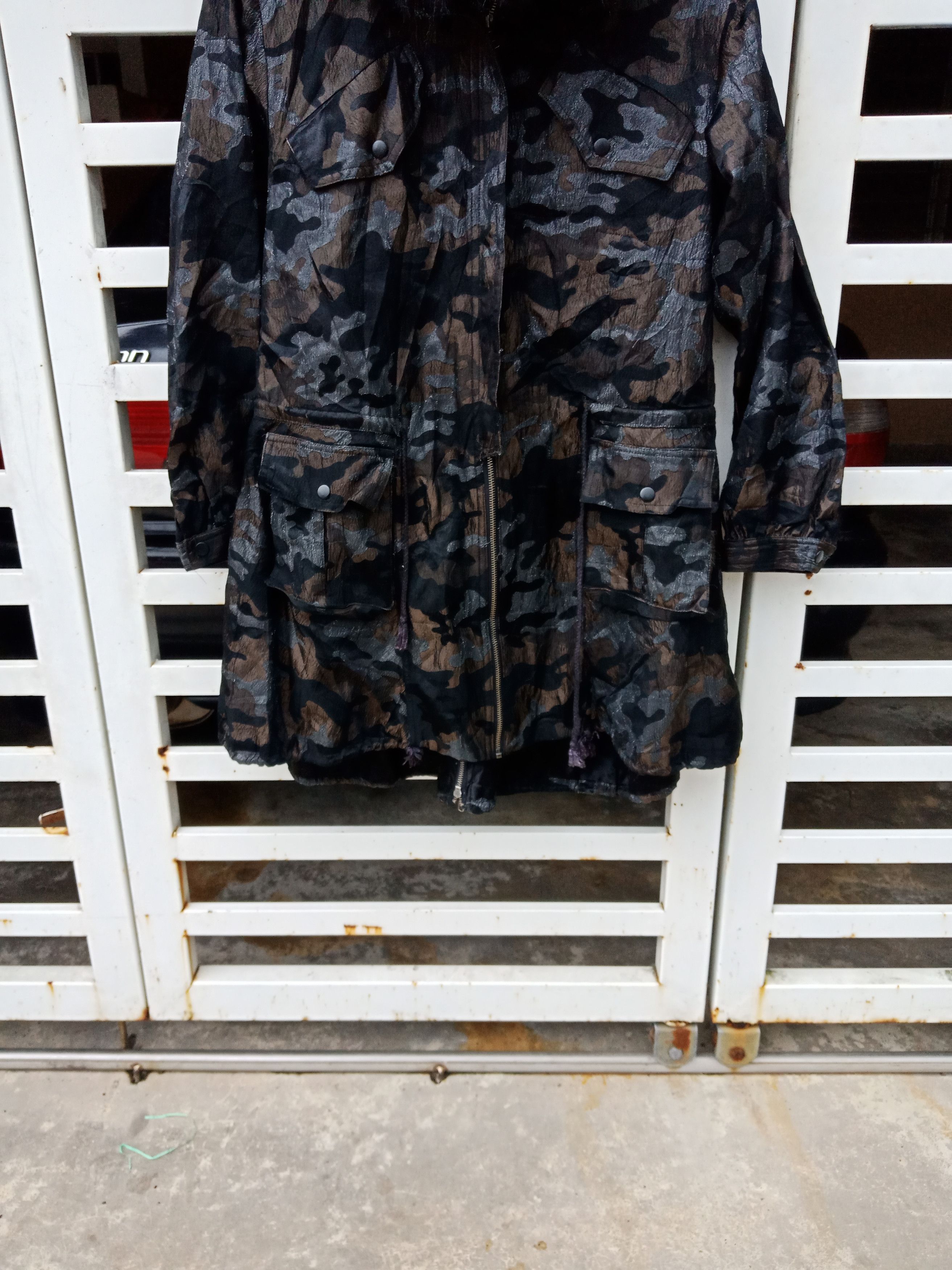 Anna Sui Anna Sui Army Pattern Fur Faux Light Jacket Made in USA Size US M / EU 48-50 / 2 - 7 Thumbnail