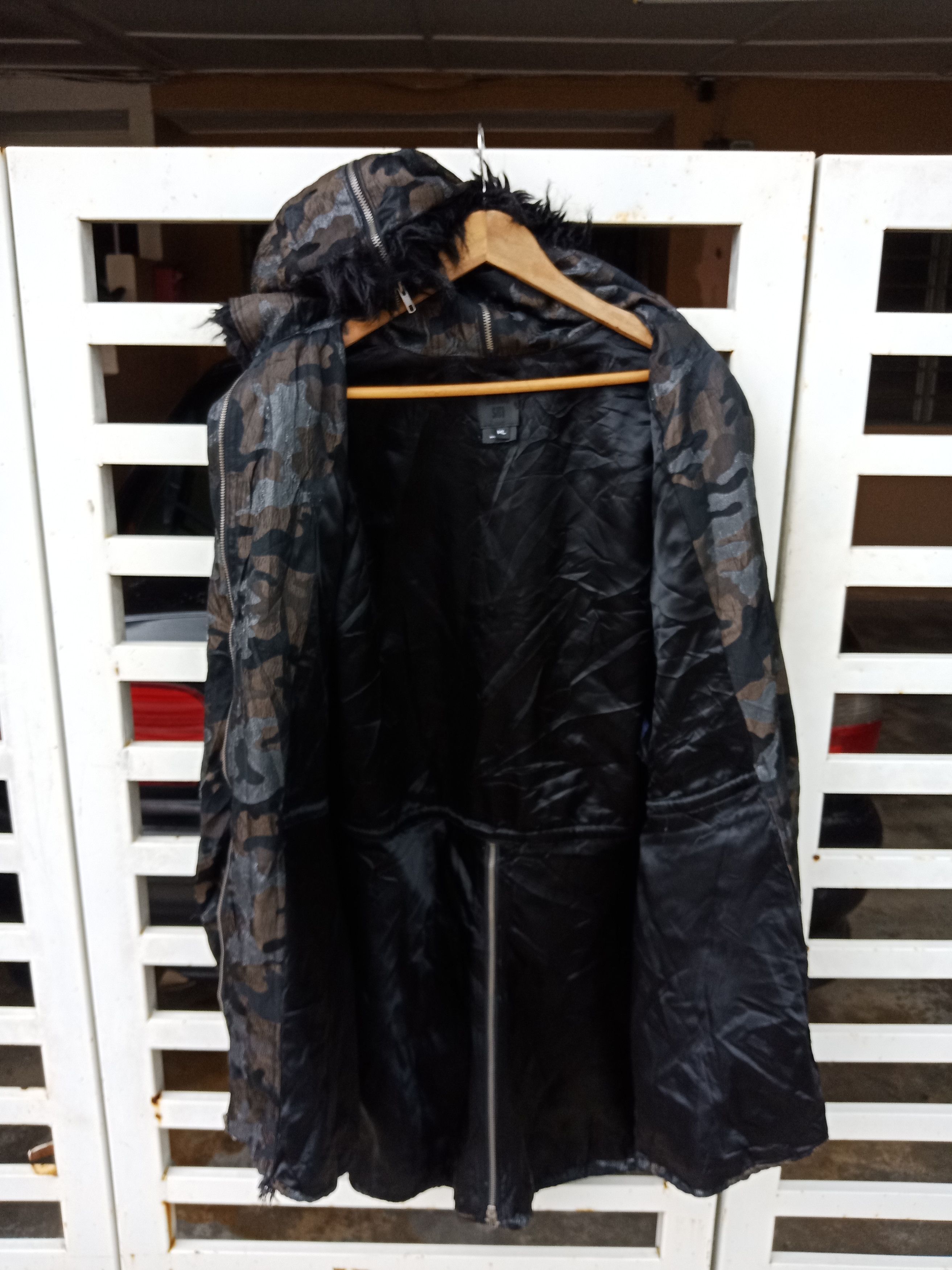 Anna Sui Anna Sui Army Pattern Fur Faux Light Jacket Made in USA Size US M / EU 48-50 / 2 - 2 Thumbnail