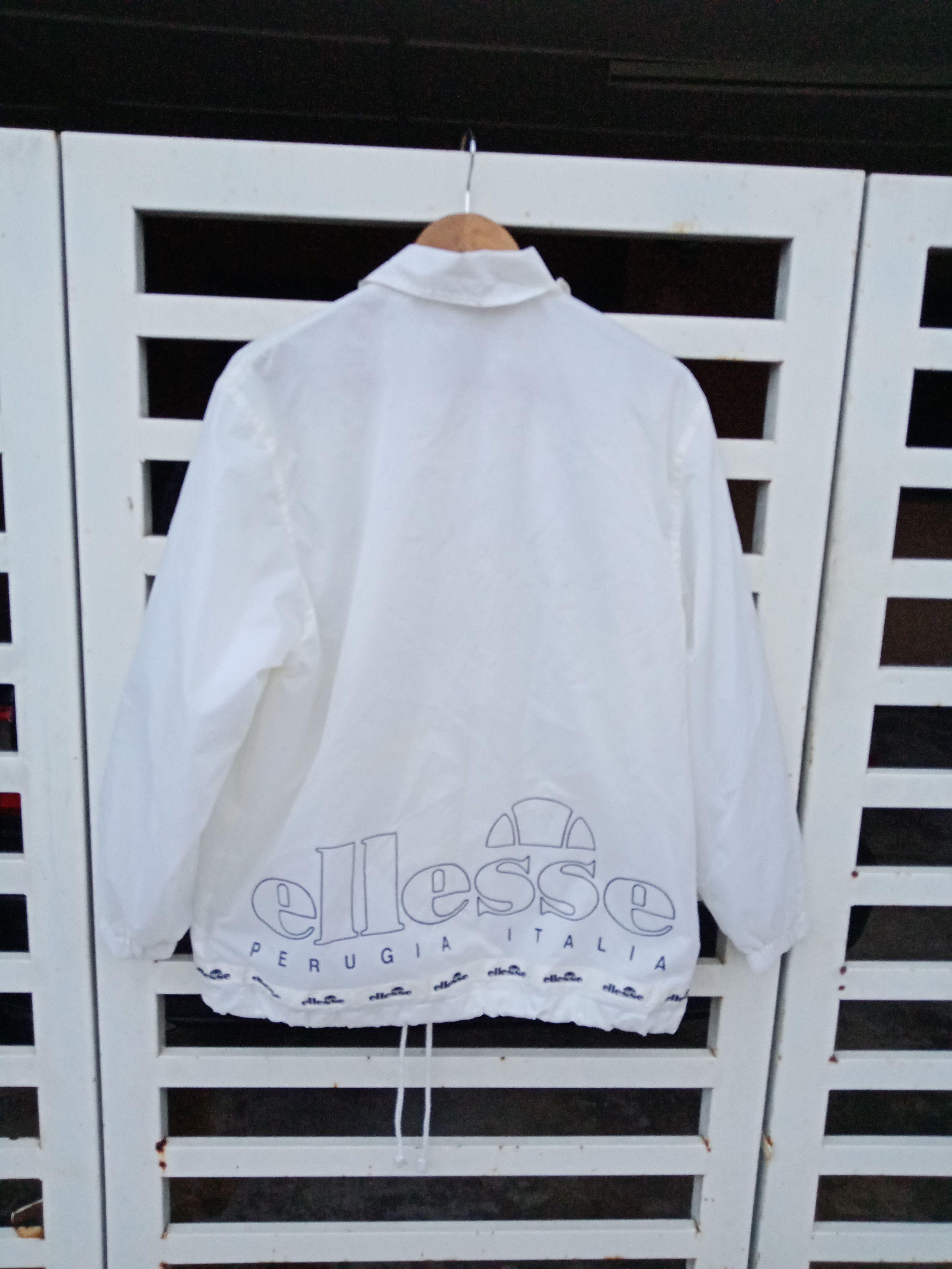 Champion Ellesse Big Logo Spell Out Windbreaker Size US L / EU 52-54 / 3 - 1 Thumbnail