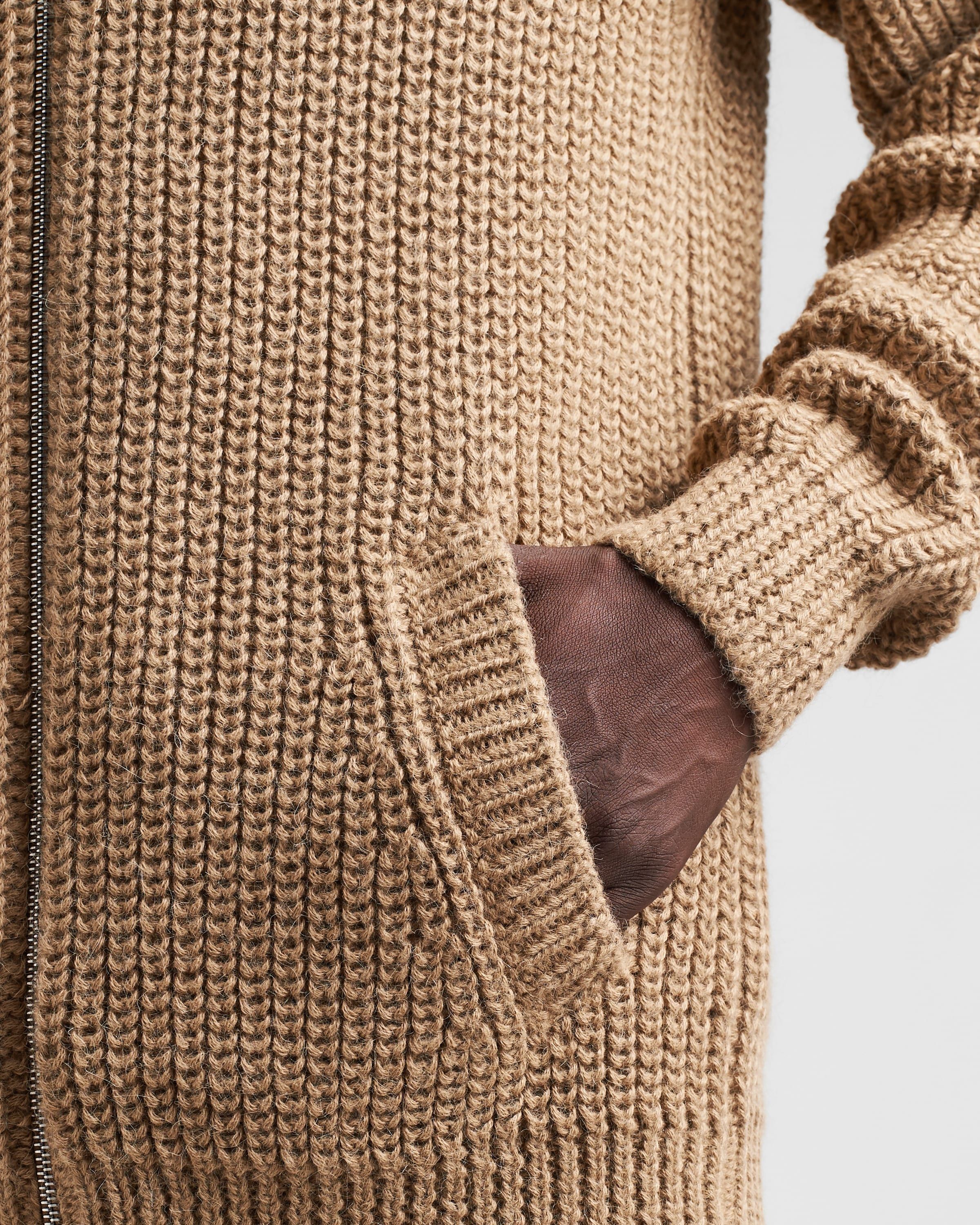 Prada $3.4K VALUE Knit ALPACA Cardigan with triangle logo Size US S / EU 44-46 / 1 - 4 Thumbnail