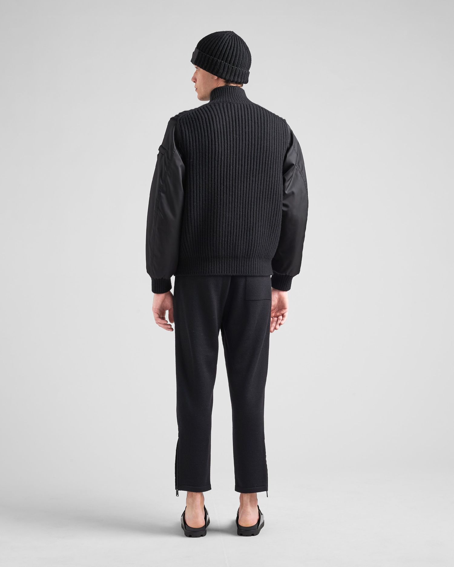 Prada $5.6K VALUE Reversible Cashmere Re-Nylon Cardigan in Black Size US XS / EU 42 / 0 - 5 Thumbnail