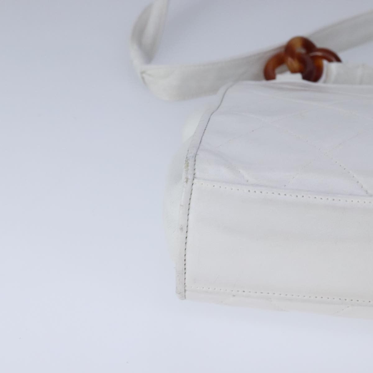 Chanel Cc White Leather Shoulder Bag (Pre-Owned) Size ONE SIZE - 7 Thumbnail