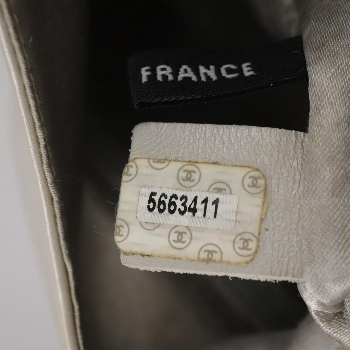Chanel Grey Leather Handbag (Pre-Owned) Size ONE SIZE - 14 Thumbnail