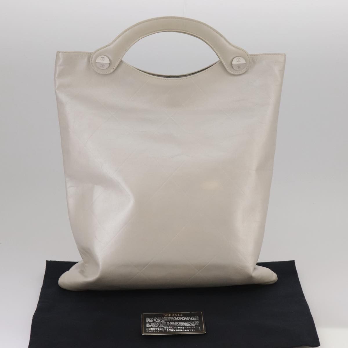 Chanel Grey Leather Handbag (Pre-Owned) Size ONE SIZE - 17 Thumbnail