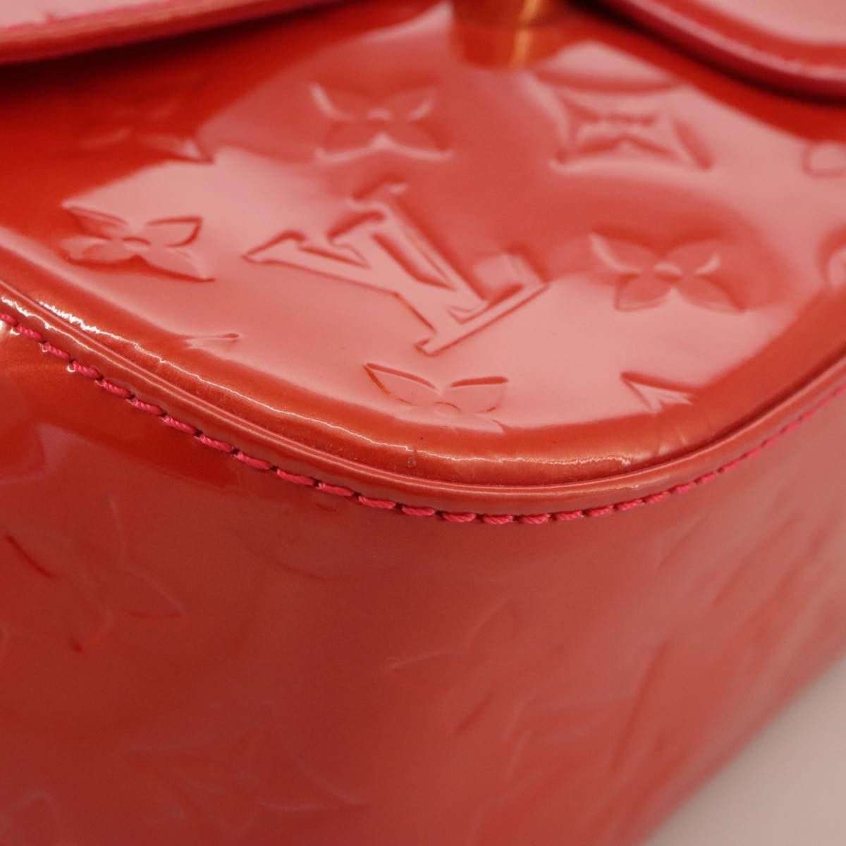 Louis Vuitton Bellflower Red Patent Leather Shoulder Bag (Pre-Owned) Size ONE SIZE - 7 Thumbnail