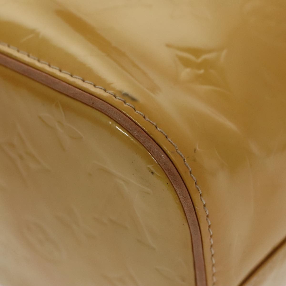 Louis Vuitton Houston Yellow Patent Leather Handbag (Pre-Owned) Size ONE SIZE - 10 Thumbnail