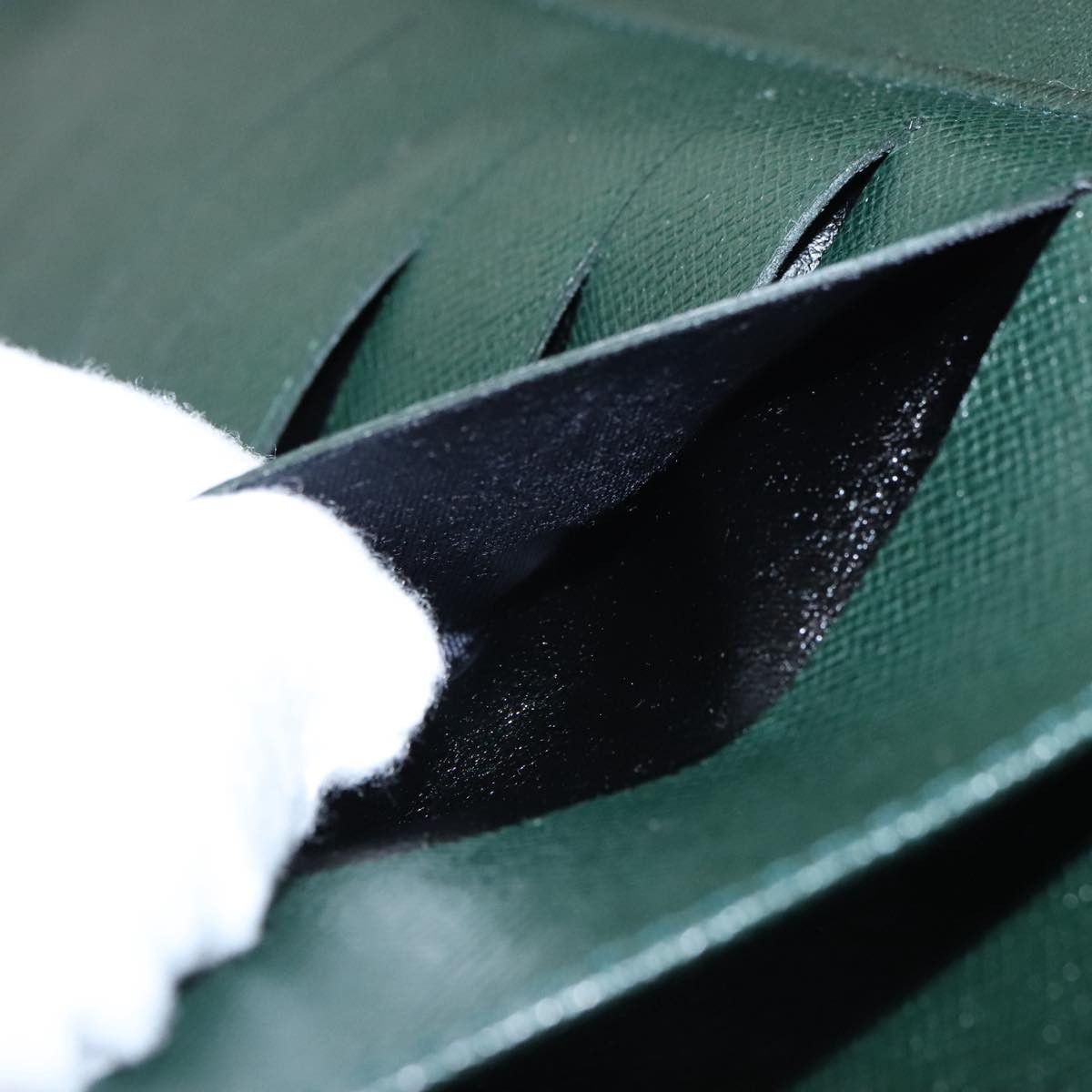 Louis Vuitton Atholl Green Leather Wallet (Pre-Owned) Size ONE SIZE - 16 Thumbnail