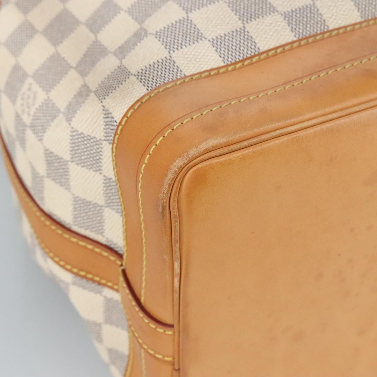 Louis Vuitton Noe White Canvas Shoulder Bag (Pre-Owned) Size ONE SIZE - 10 Thumbnail