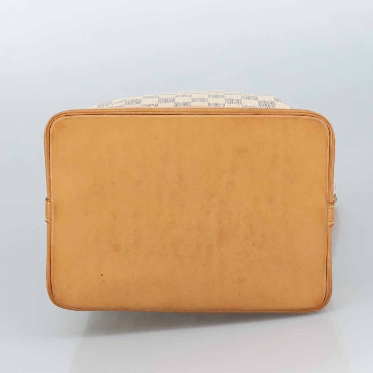 Louis Vuitton Noe White Canvas Shoulder Bag (Pre-Owned) Size ONE SIZE - 19 Thumbnail