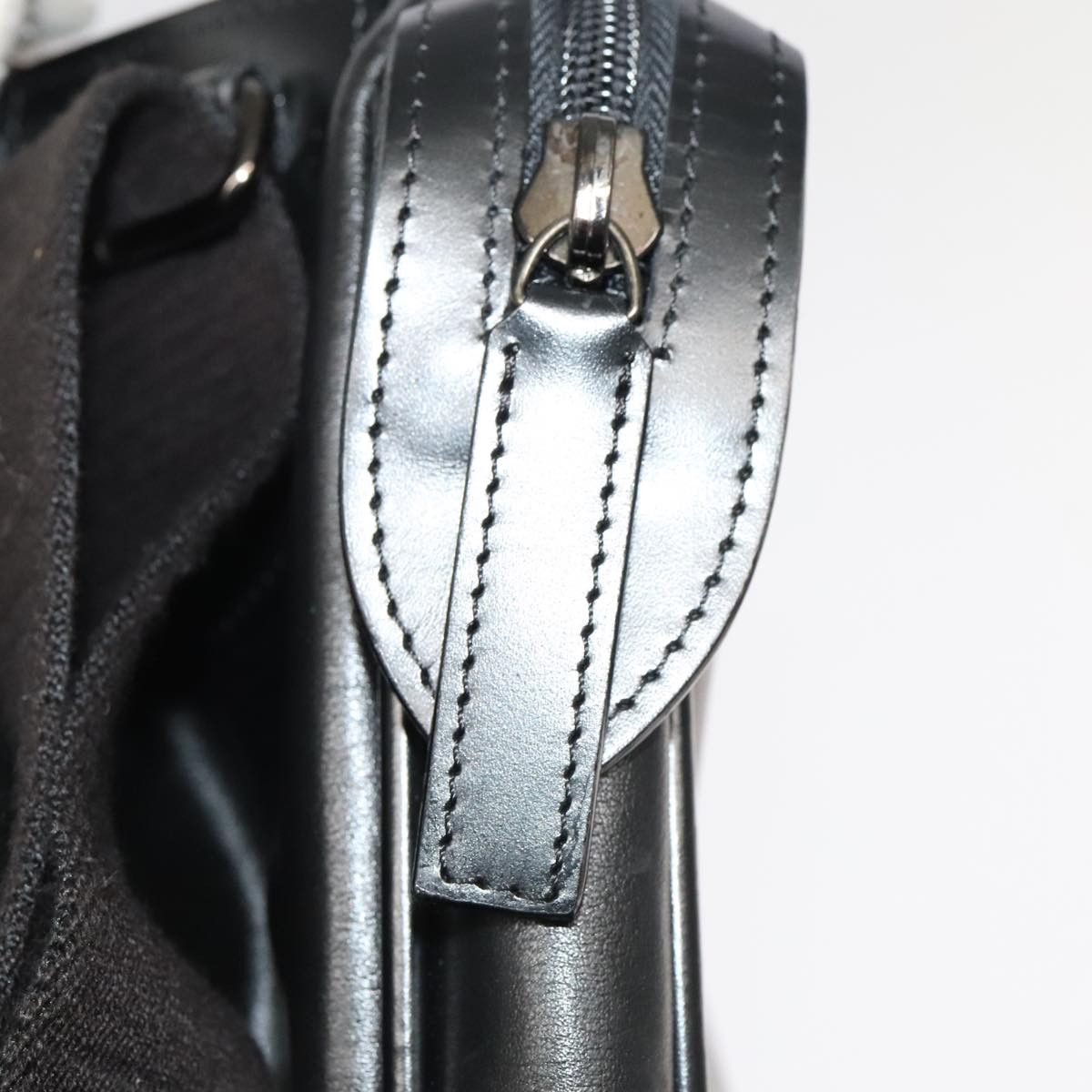 Versace Black Leather Shoulder Bag (Pre-Owned) Size ONE SIZE - 12 Thumbnail