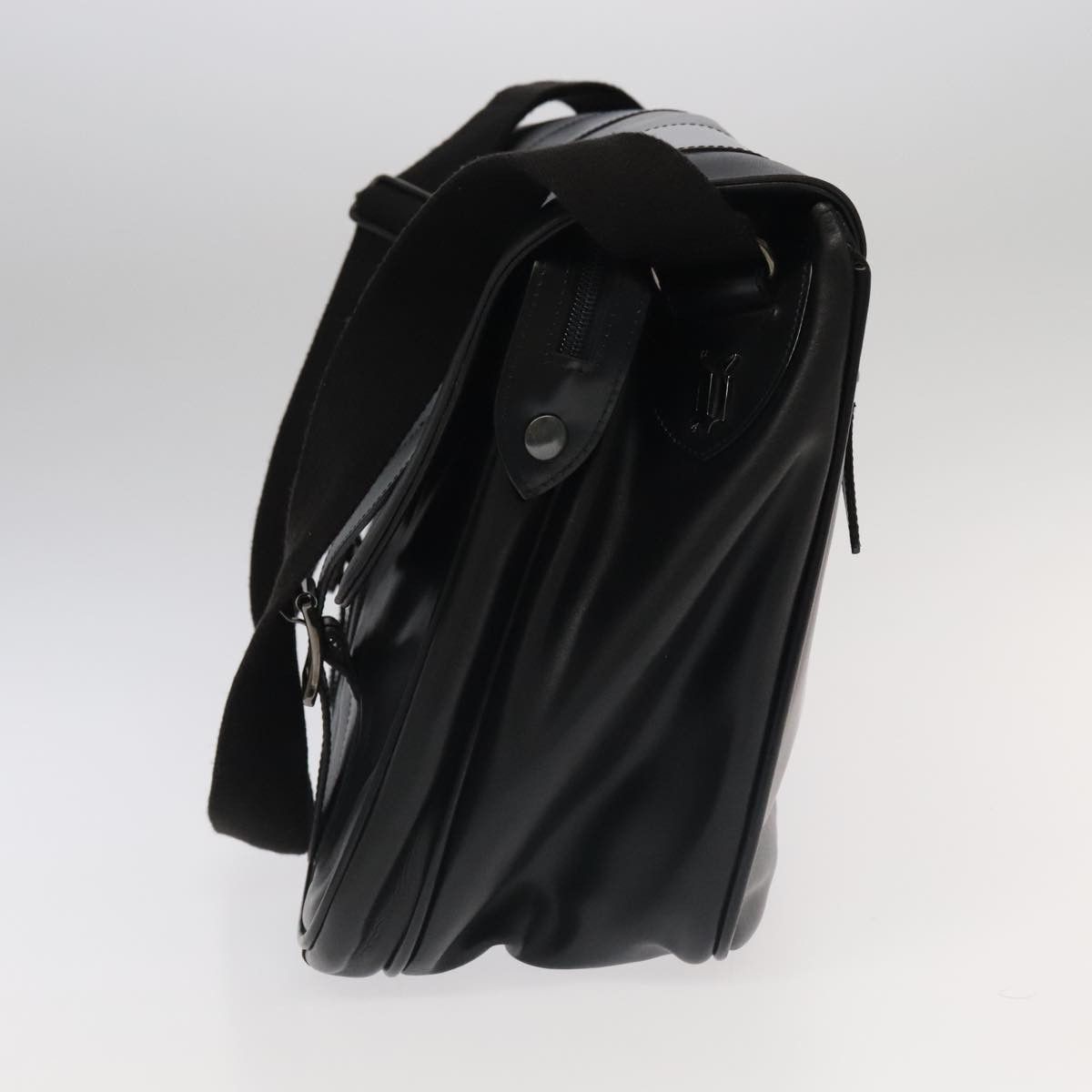 Versace Black Leather Shoulder Bag (Pre-Owned) Size ONE SIZE - 3 Thumbnail